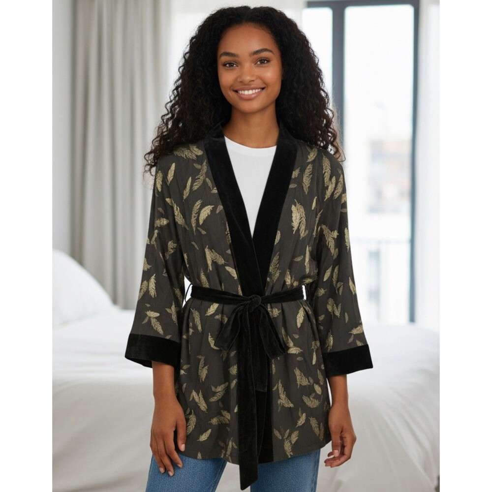 Johnny Was Velvet Metallic Feathers Kimono Cardigan Women M Floral Boho W Belt